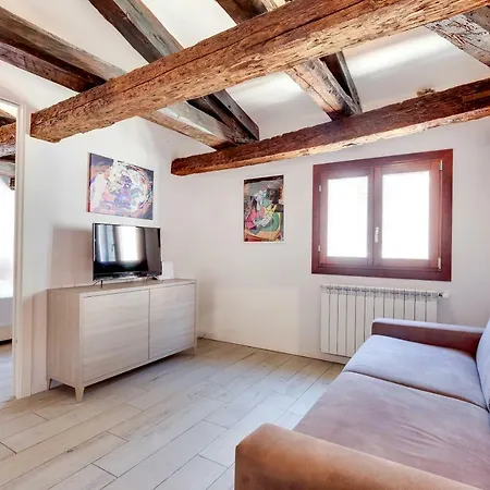 Ca'moderna Apartment